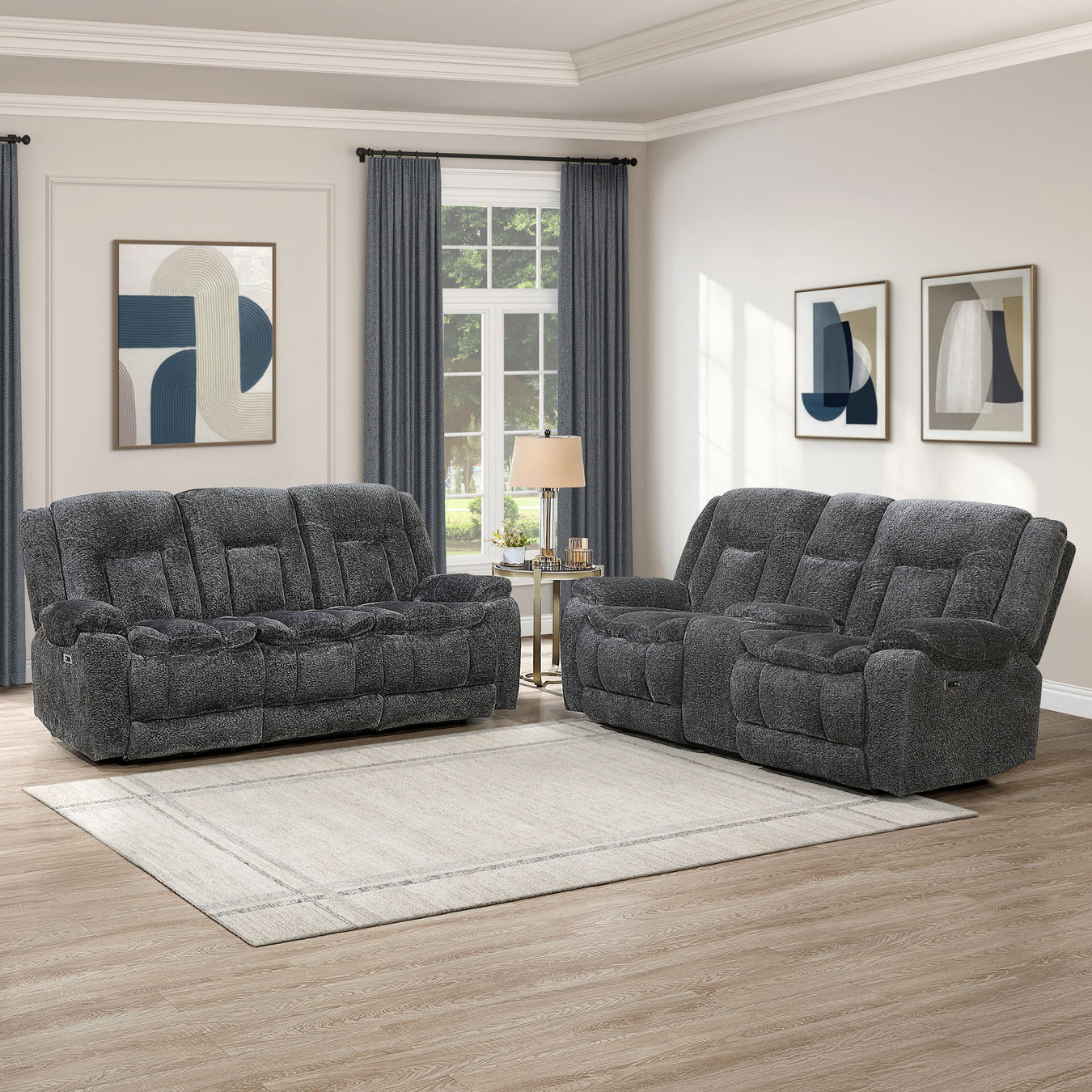 Sofas & Loveseats