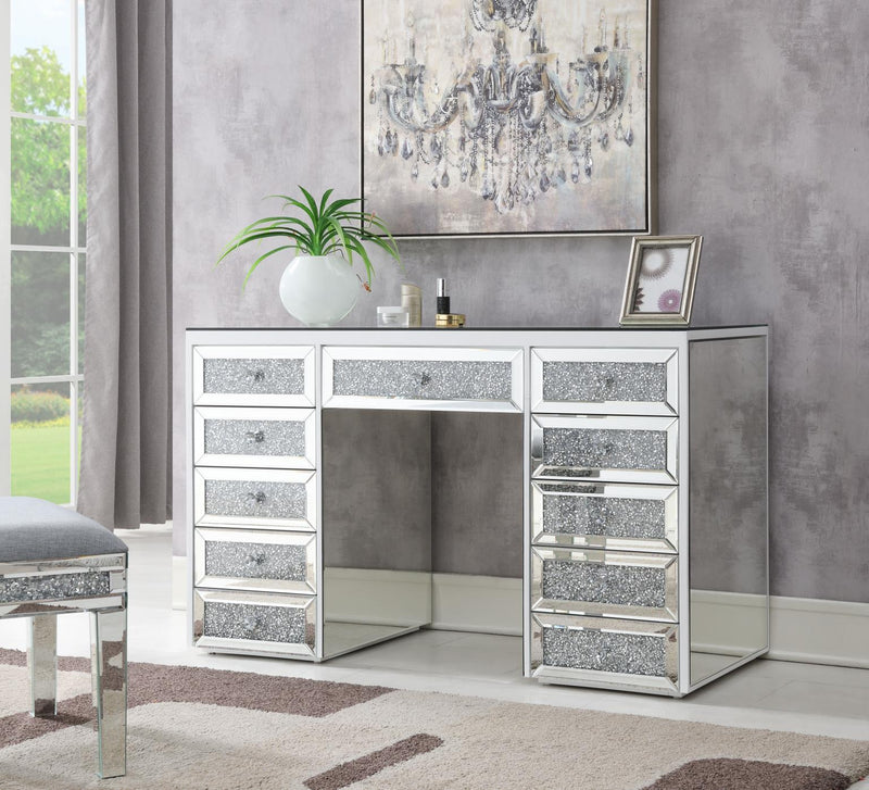 G-310 - Glamour Vanity