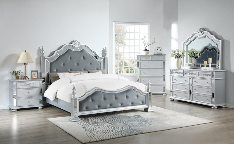 B092 - Chest - Gray